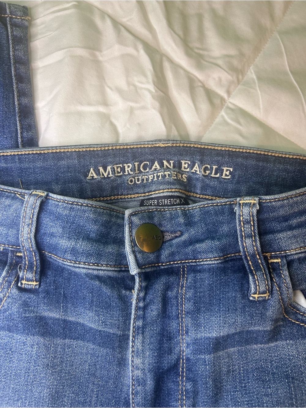 Women’s American Eagle Super Stretch hi-rise Jeggings size 10 reg